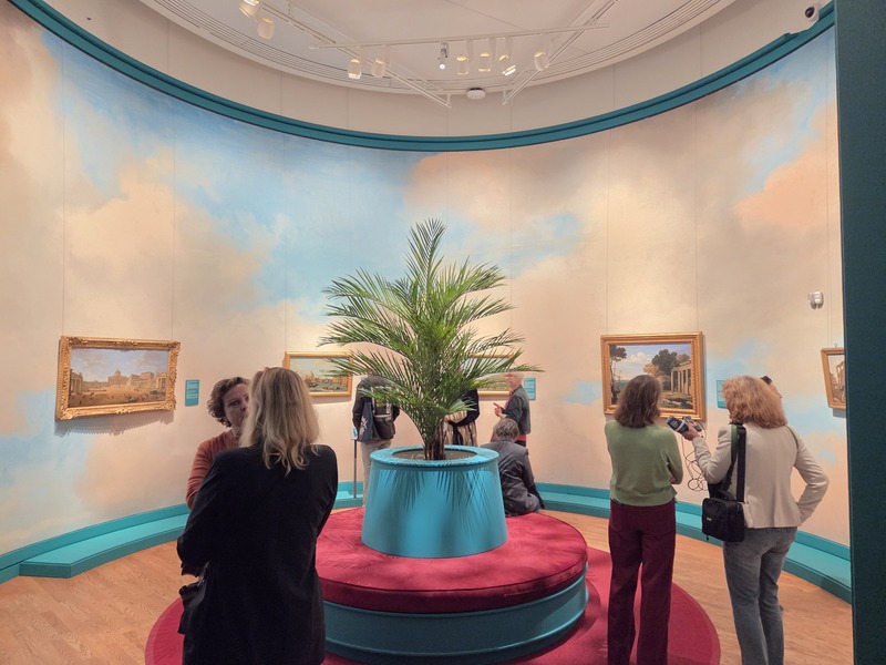 Zaaloverzicht De Grand Tour (foto auteur)